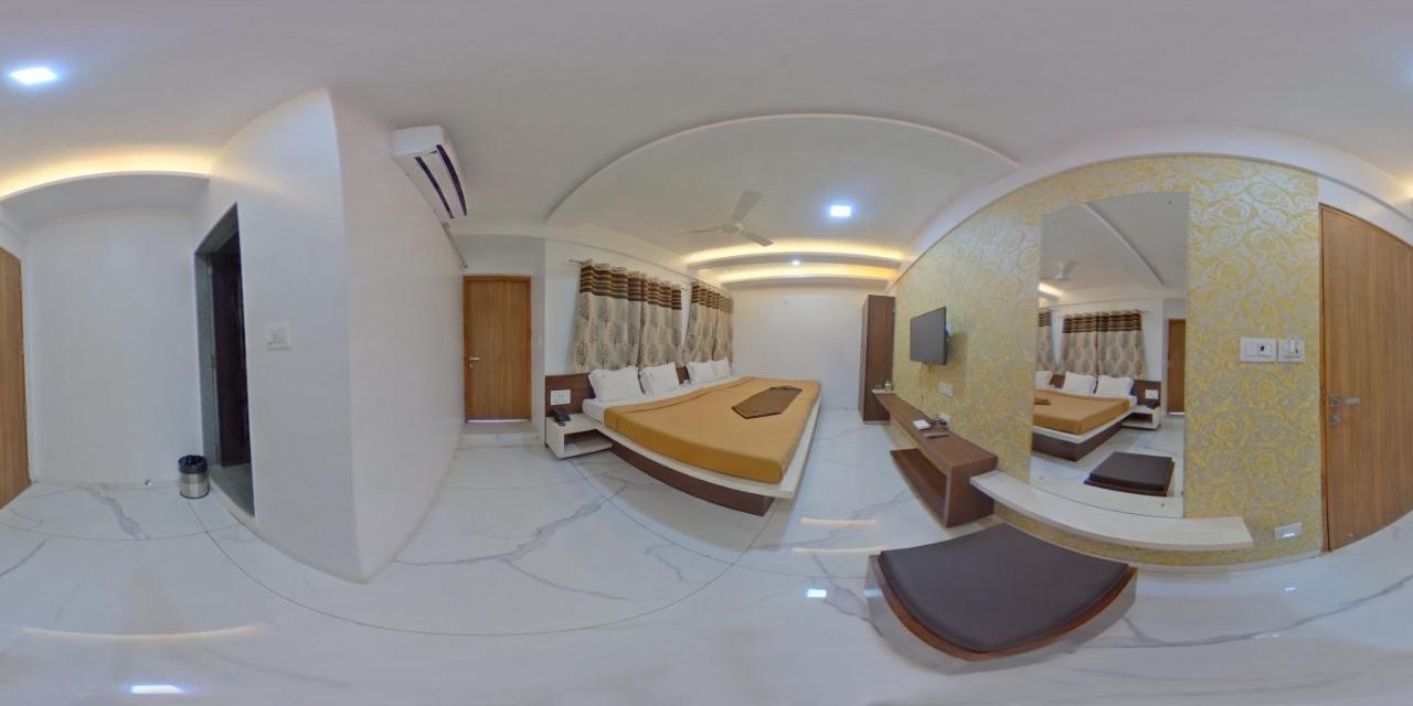 Hotel Ramkrishna Inn Kolhapur Exterior photo